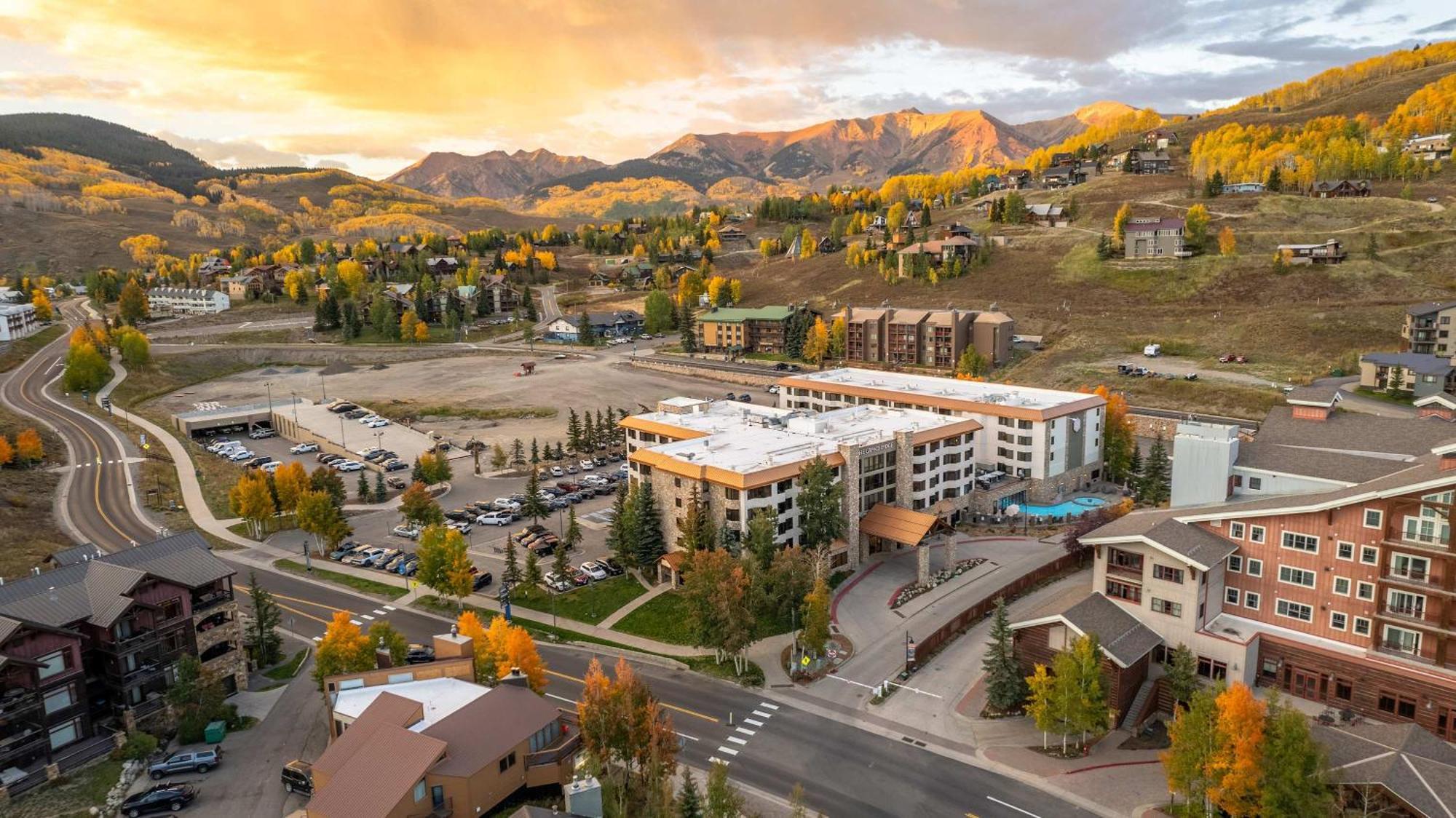 Studio 565 Perfect Location With Pool And Hot Tub Crested Butte Exterior foto
